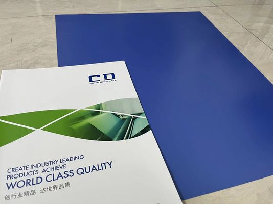صفحه CTP آبی با 25-30 ثانیه زمان توسعه و منبع نور حساس 830nm برای چاپ با دقت بالا